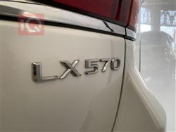 لكزس LX